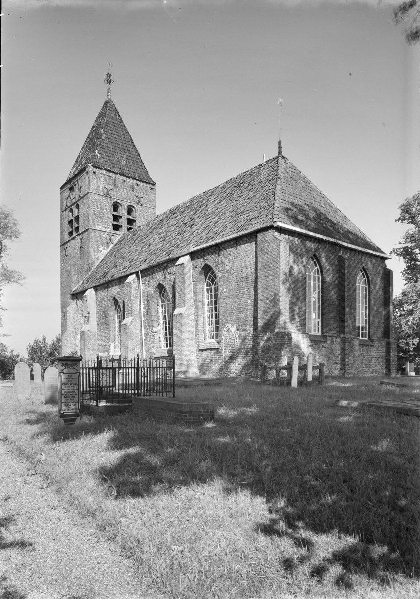 Black and white picture of a church