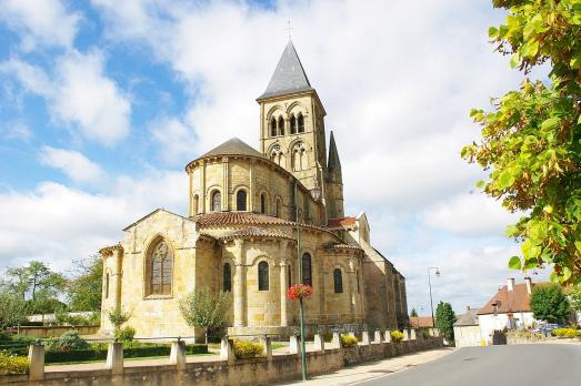 Saint-Menoux Church