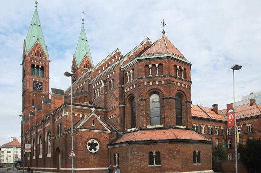 Basilica of Our Mother of Mercy, Maribor