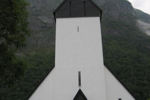 Høyanger Church