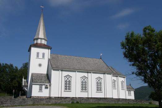 Straumsnes Church