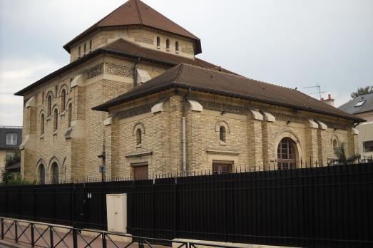 Synagogue in Boulogne-Billancourt
