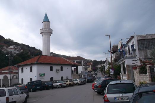 Lami Mosque