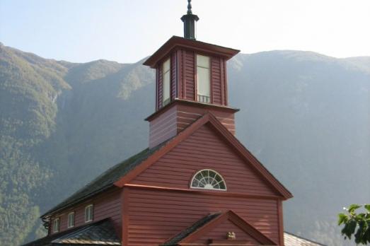 Fjærland Church