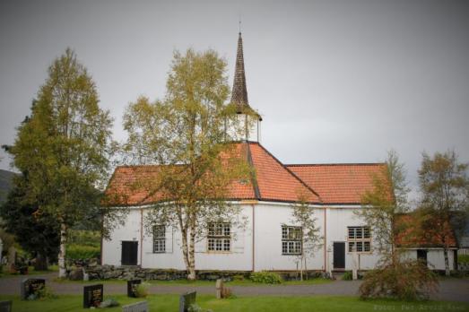 Tresfjord Church