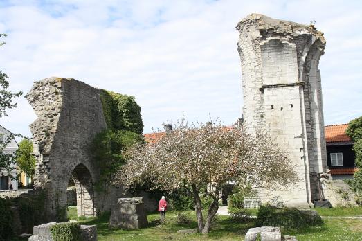 St Hans Church ruins