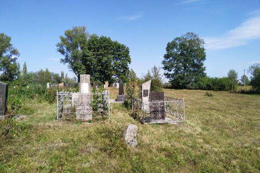 Romaniv Jewish Cemetery