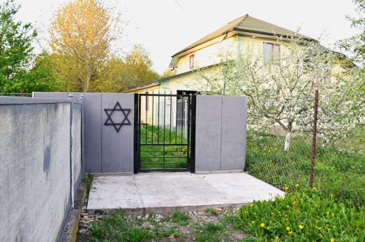 Zabolotiv Jewish Cemetery