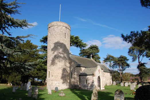 St Andrew's Church, Framingham Earl