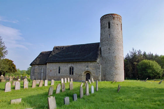 St Margaret's Church, Hales