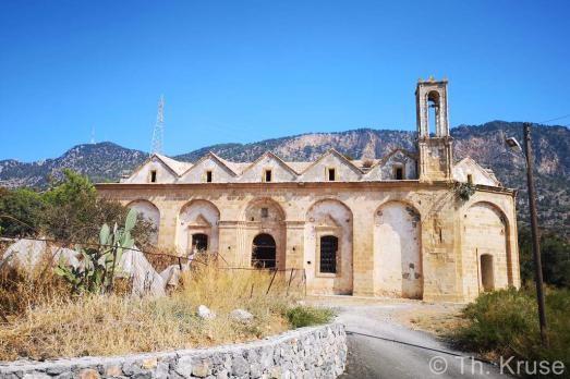 Panagia Chryseleousa Church, Sysklipos