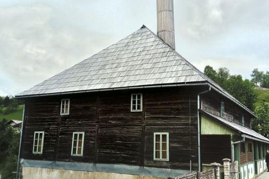 Stara drvena Mosque, Bužim