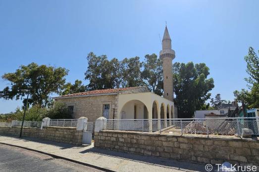 Kato Polemidia Mosque