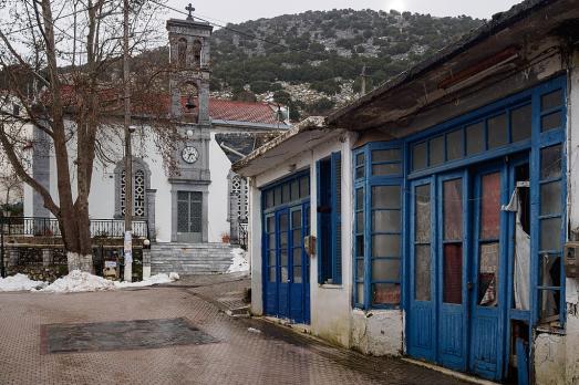 Church of Agia Zoni and Three Hierarchs, Psychro 