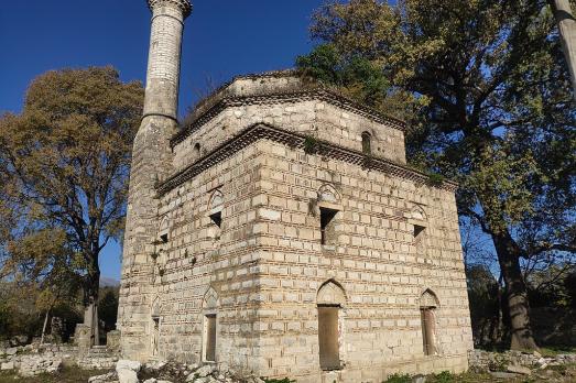 Faik Pacha Mosque, Arta