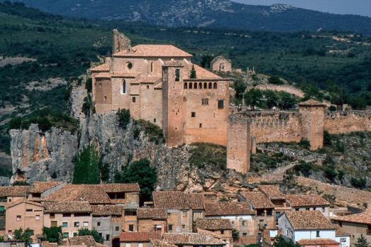 Canònica de Santa María de Alquézar