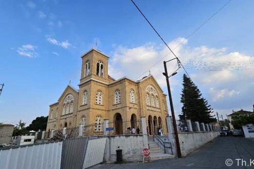 New Panagia Chrysoleousa Church