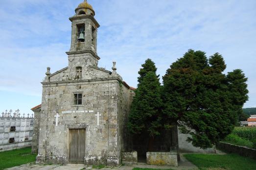 Church of Santiago de Mens