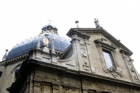 Front-side and dome of a church