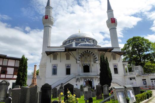 Berlin Şehitlik Camii