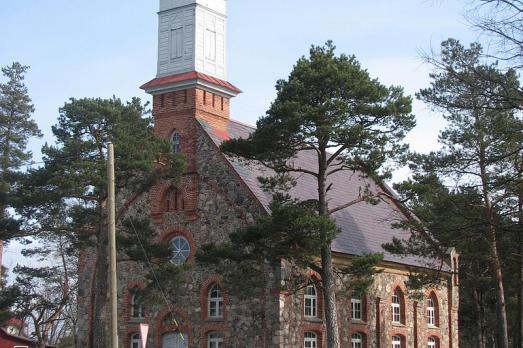 Häädemeeste Church