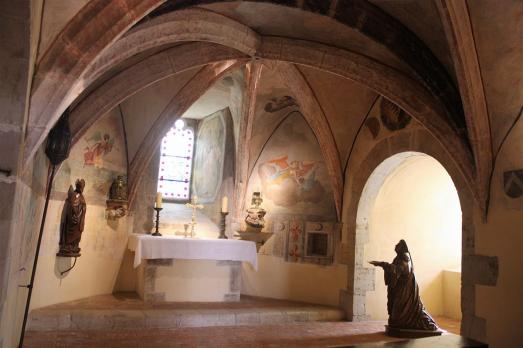 Villeneuve-Lembron Castle Chapel