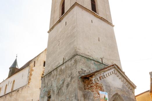 Richiş Fortified Church