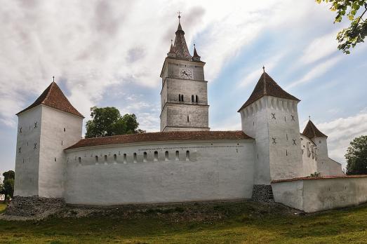 Hărman Fortified Church