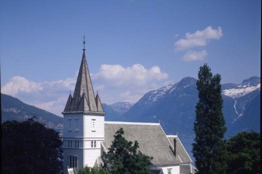 Utne Church