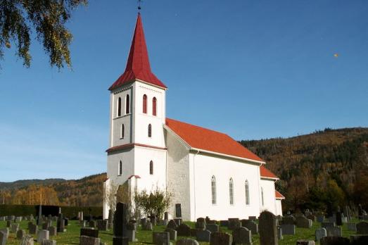 Efteløt Church