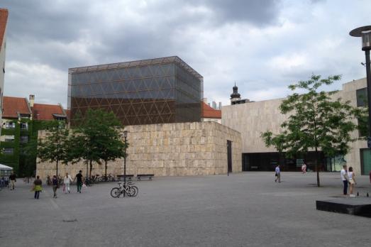Ohel Jakob Synagogue