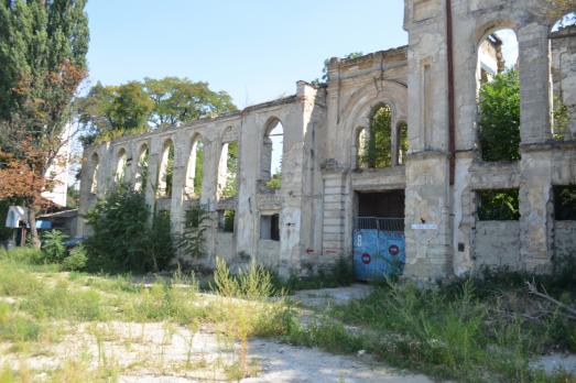 Old Aged Home with a synagogue
