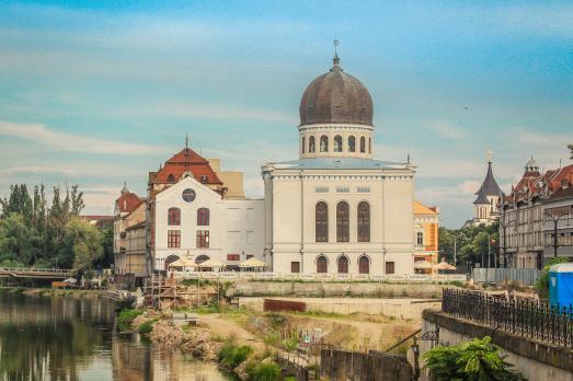 Neolog Temple Sion in Oradea