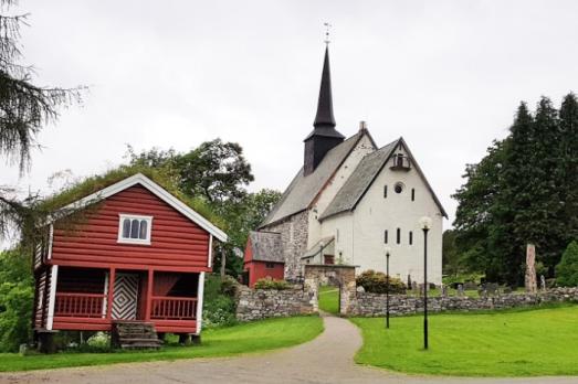 Tingvoll Church