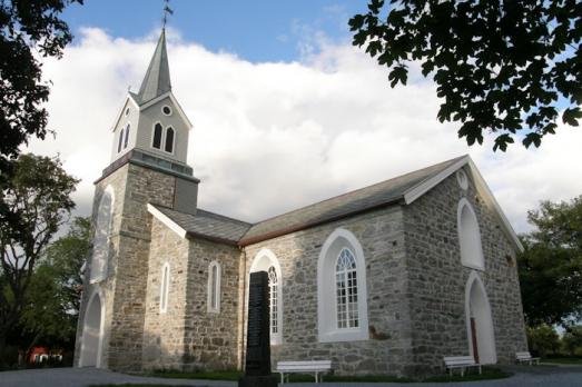 Brønnøy Church