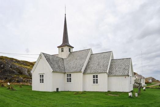 Langenes kirke