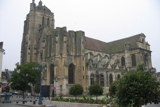 Église Saint-Pierre
