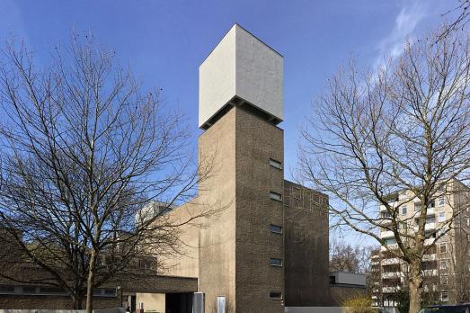 König Galerie / St Agnes Church