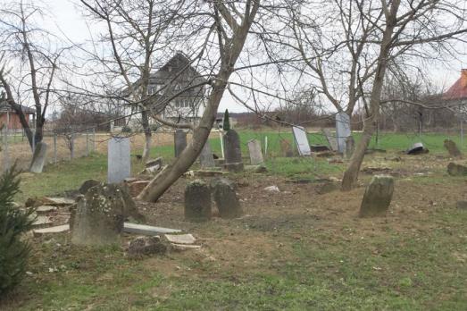Storozhnytsia Jewish Cemetery