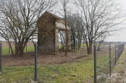 Banova Jaruga Jewish Cemetery