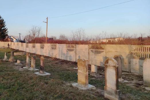 Tornyospálca Jewish Cemetery One