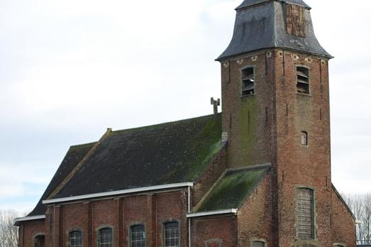 Sint Pieterskerk, Leerbeek