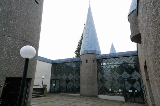 Herz-Jesu-Kirche, Schildgen