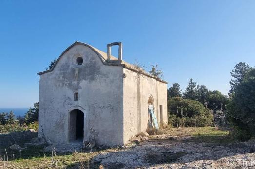 Agia Triada Agia Marina Chapel