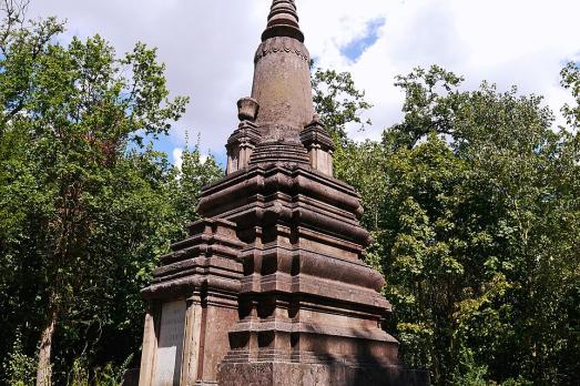 Stupa Monument aux morts Cambodgiens et Laotiens